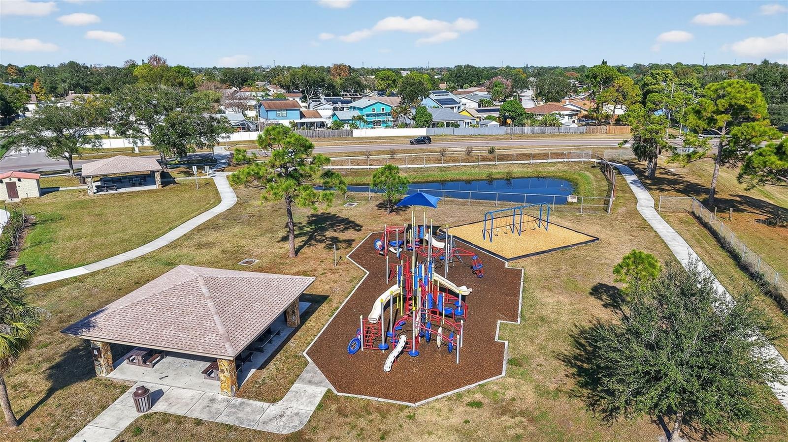 PINEBROOK ESTATES - Residential