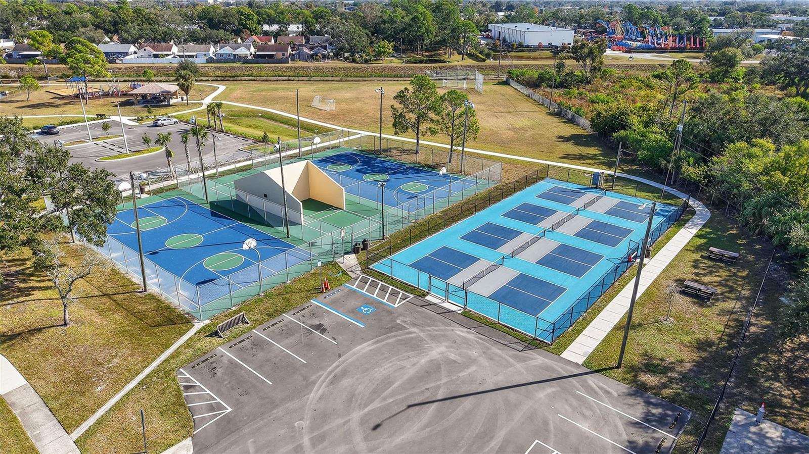 PINEBROOK ESTATES - Residential