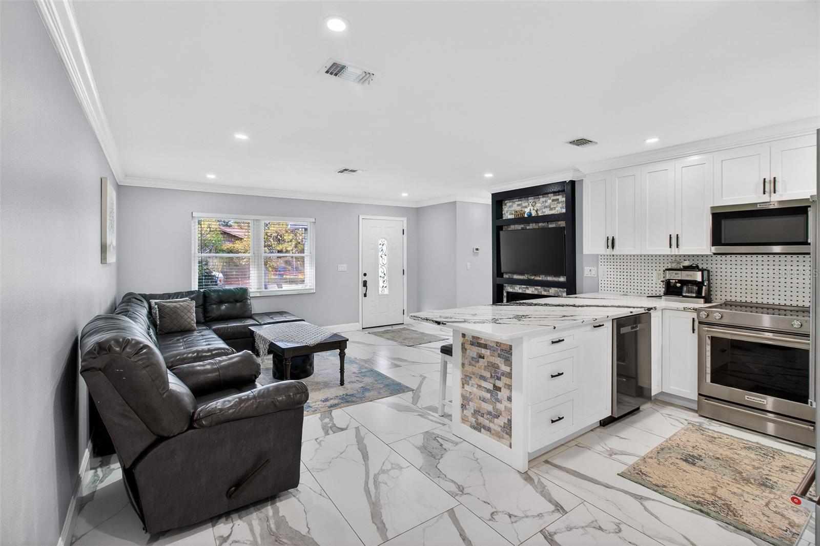 PINEBROOK ESTATES - Residential