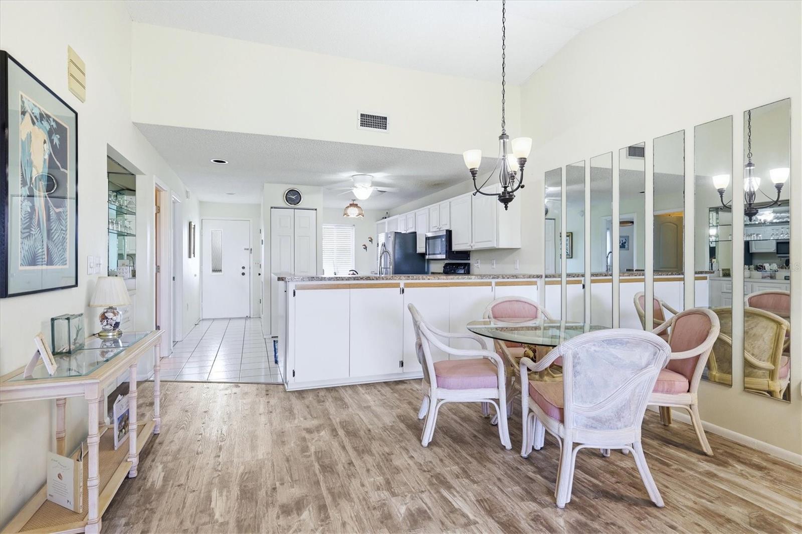 FIDDLERS GREEN PH 01 BLDG 02 - Residential