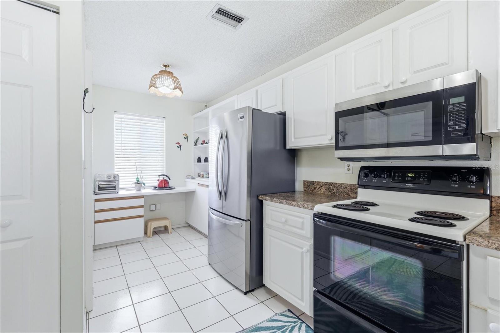 FIDDLERS GREEN PH 01 BLDG 02 - Residential