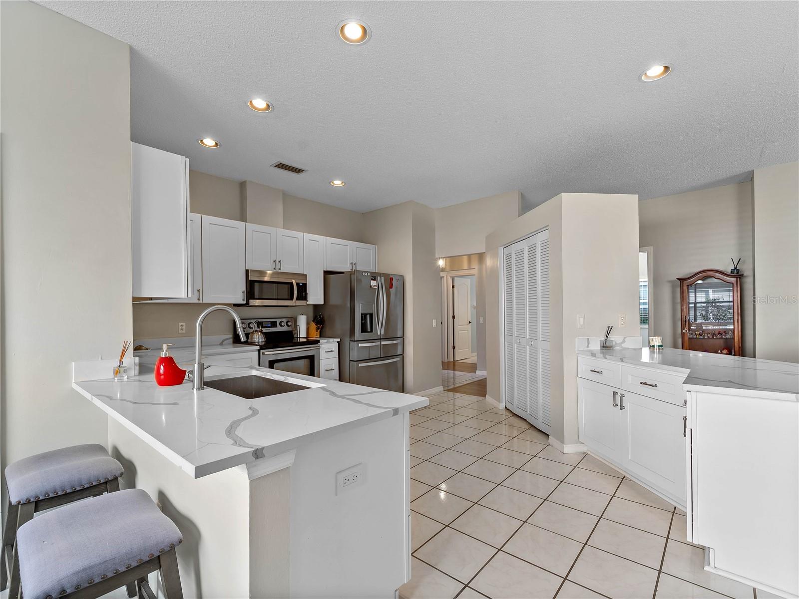 DEL SOL VILLAGE AT LONGWOOD RUN PH 02 - Residential