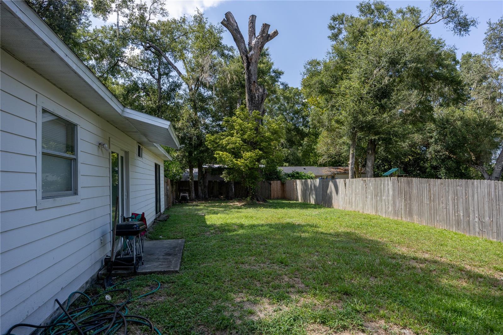 ARCHER WOODS - Residential