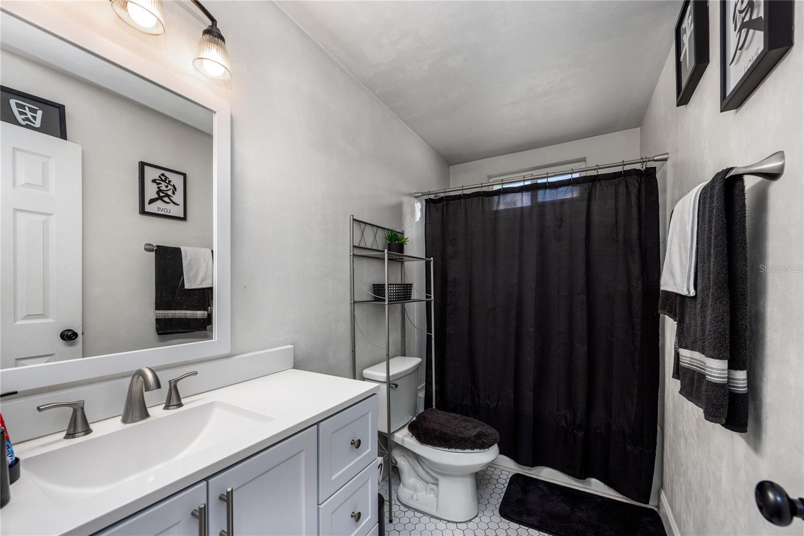 ARCHER WOODS - Residential