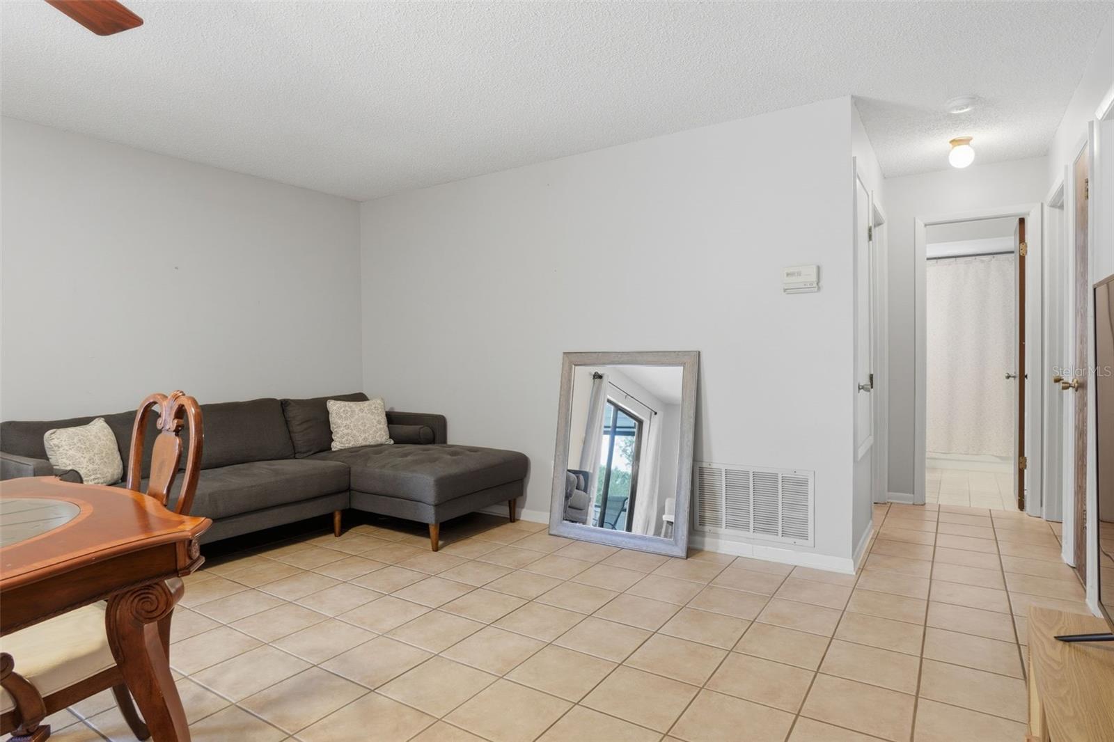 ROLLING OAKS - Residential