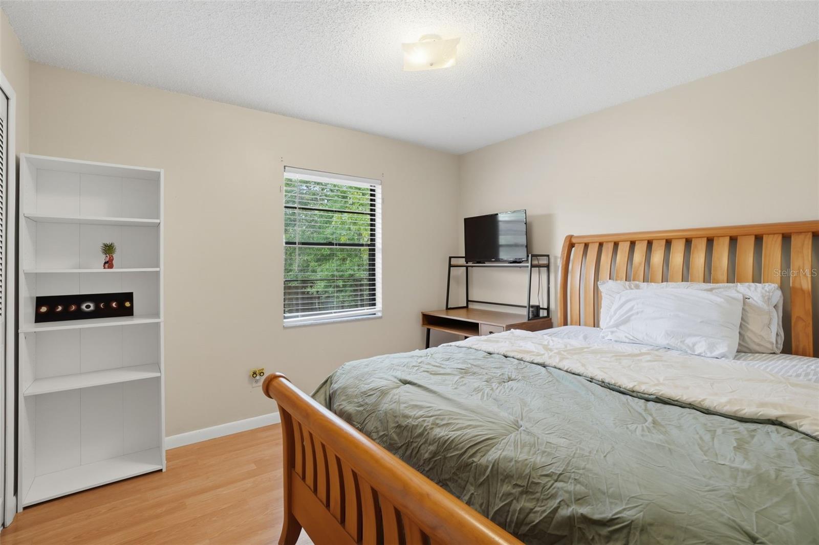 ROLLING OAKS - Residential