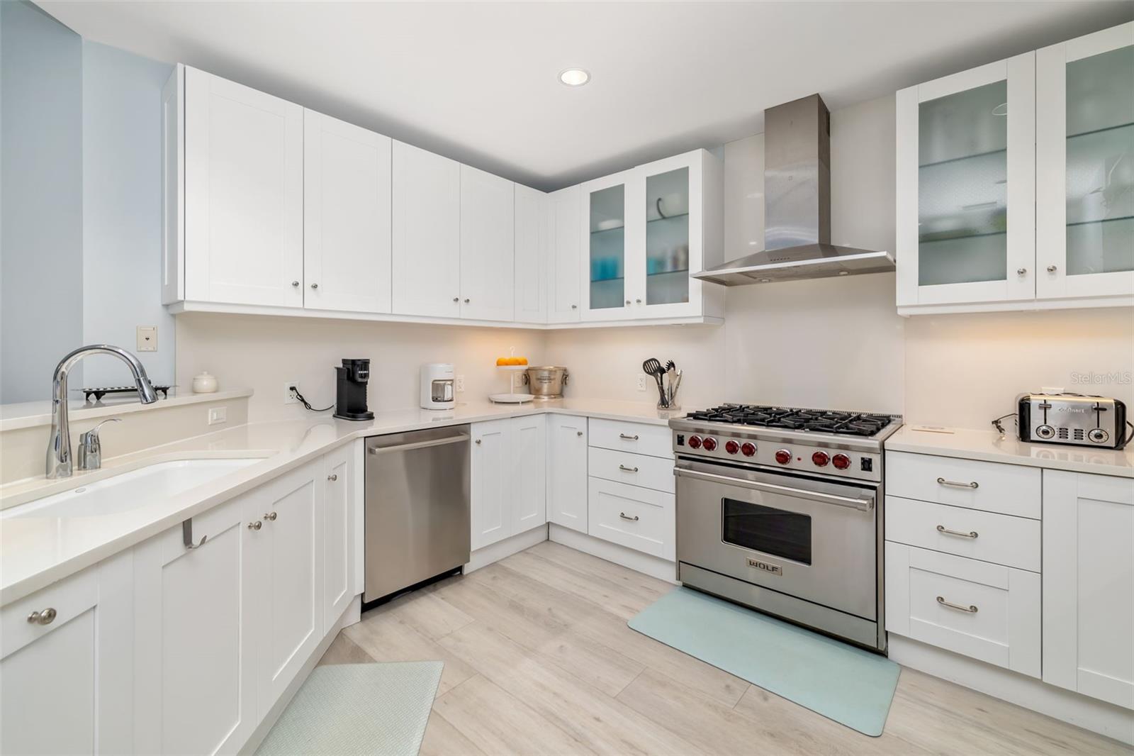 SIESTA KEY BEACH RESIDENCES II - Residential