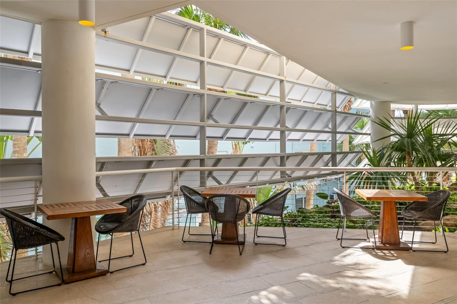 SIESTA KEY BEACH RESIDENCES II - Residential