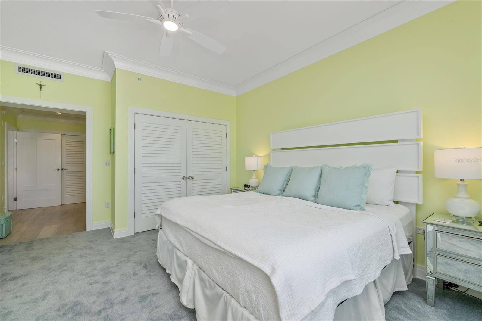 SIESTA KEY BEACH RESIDENCES II - Residential