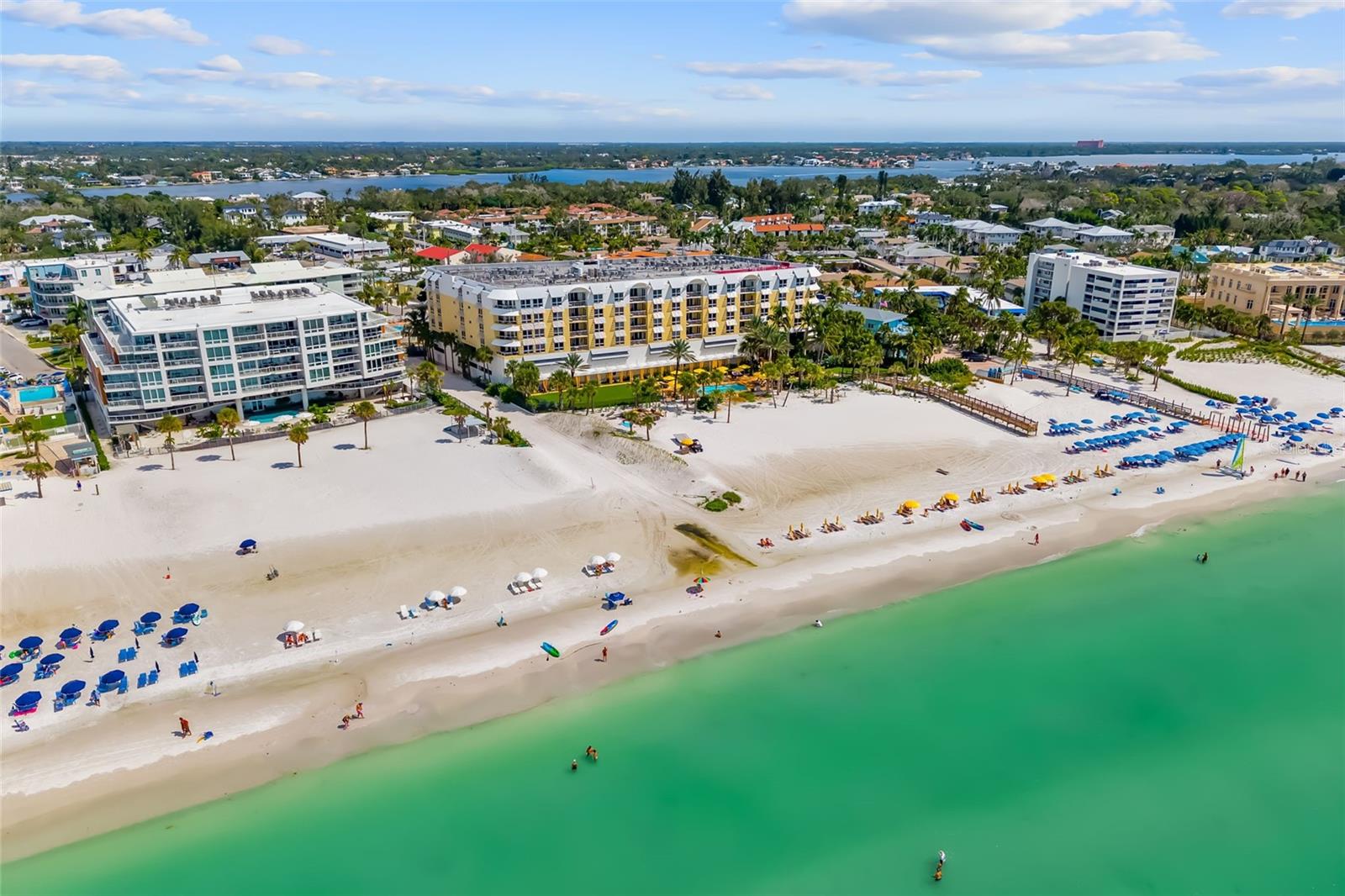 915 SEASIDE DRIVE 407
