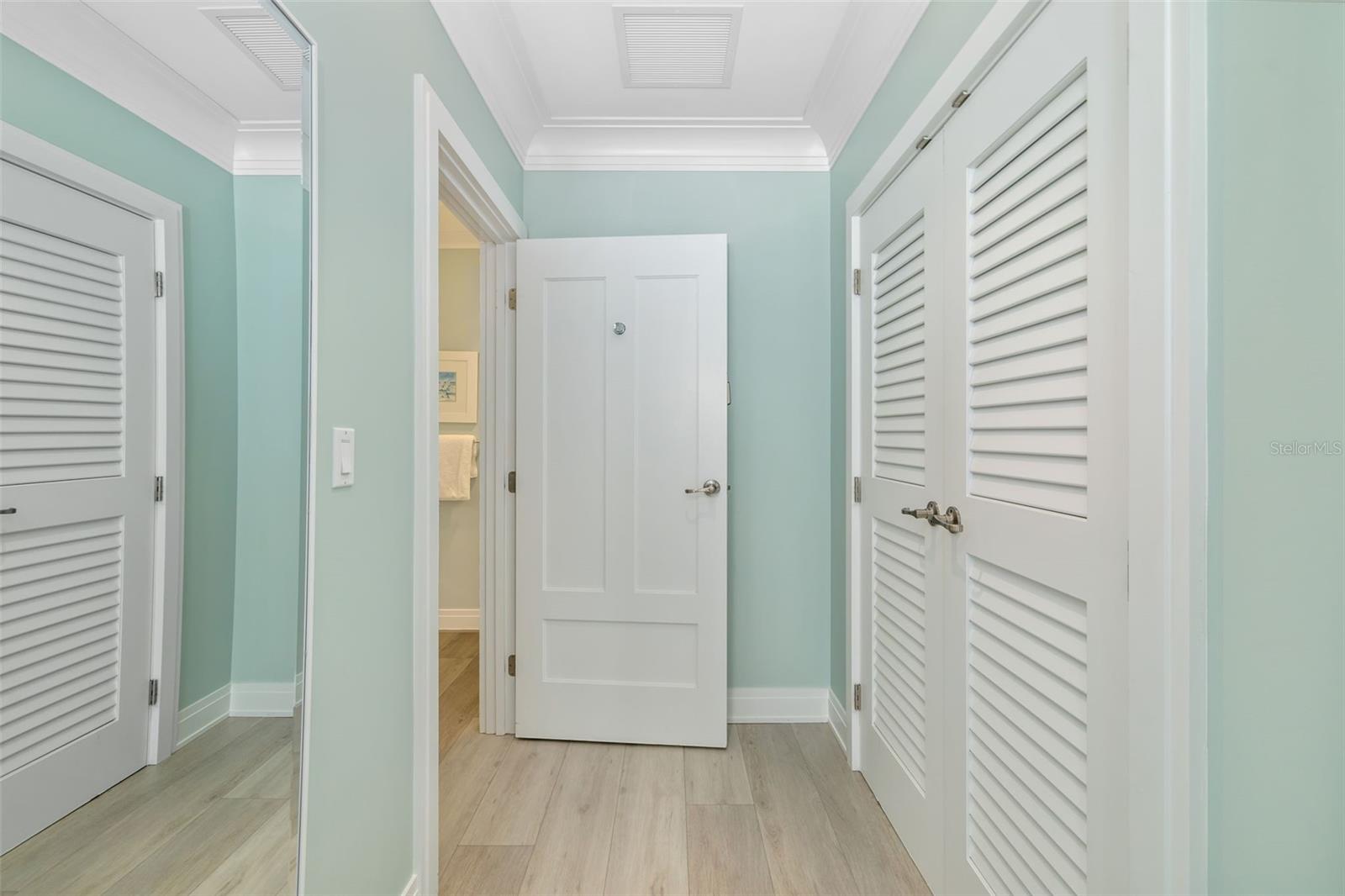 SIESTA KEY BEACH RESIDENCES II - Residential