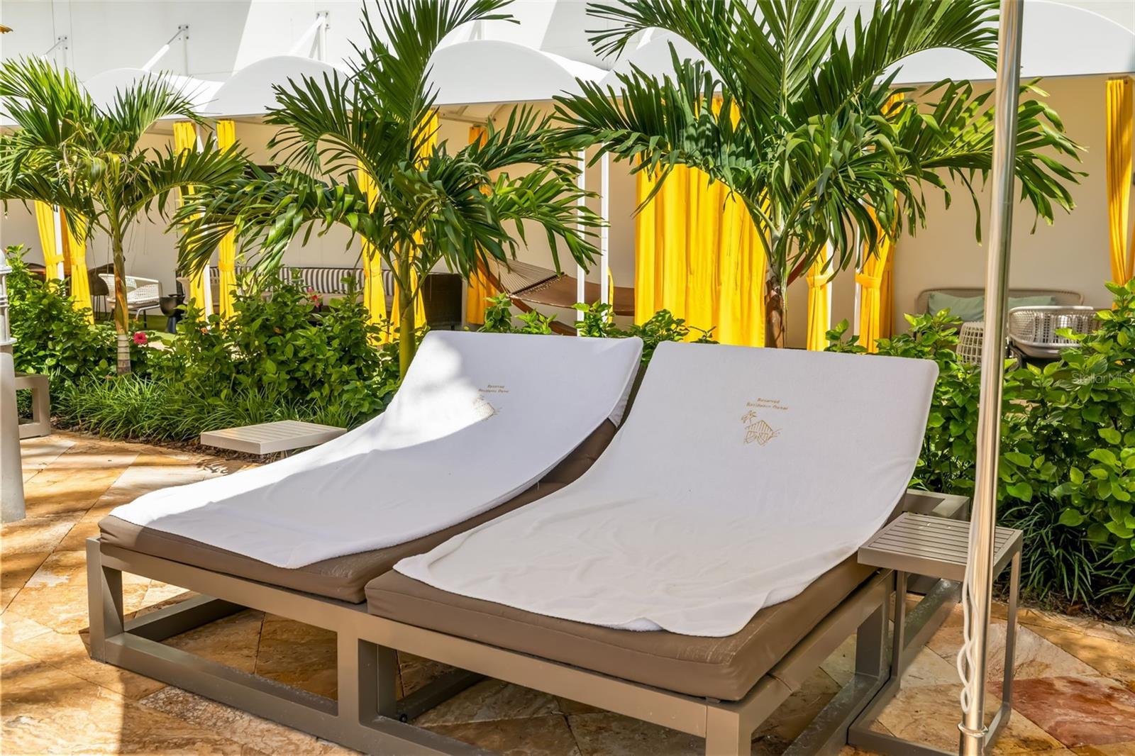 SIESTA KEY BEACH RESIDENCES II - Residential