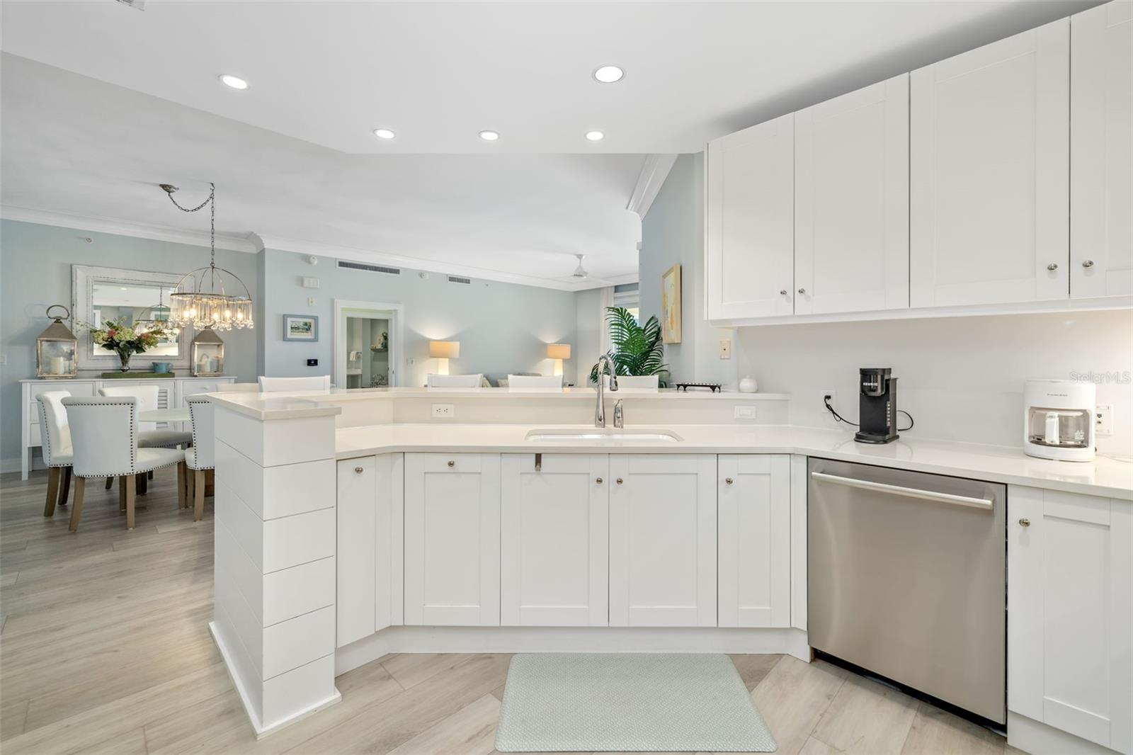 SIESTA KEY BEACH RESIDENCES II - Residential