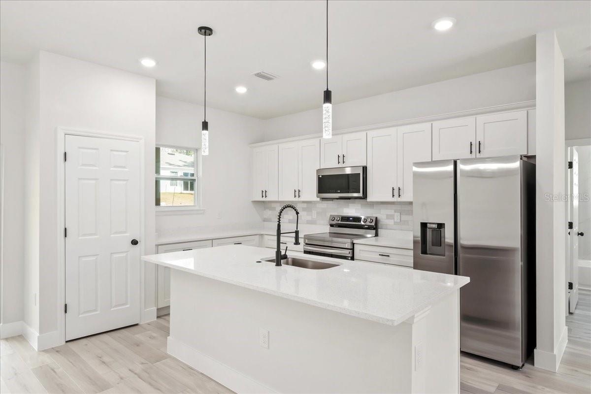 CITRUS SPGS UN 7 - Residential