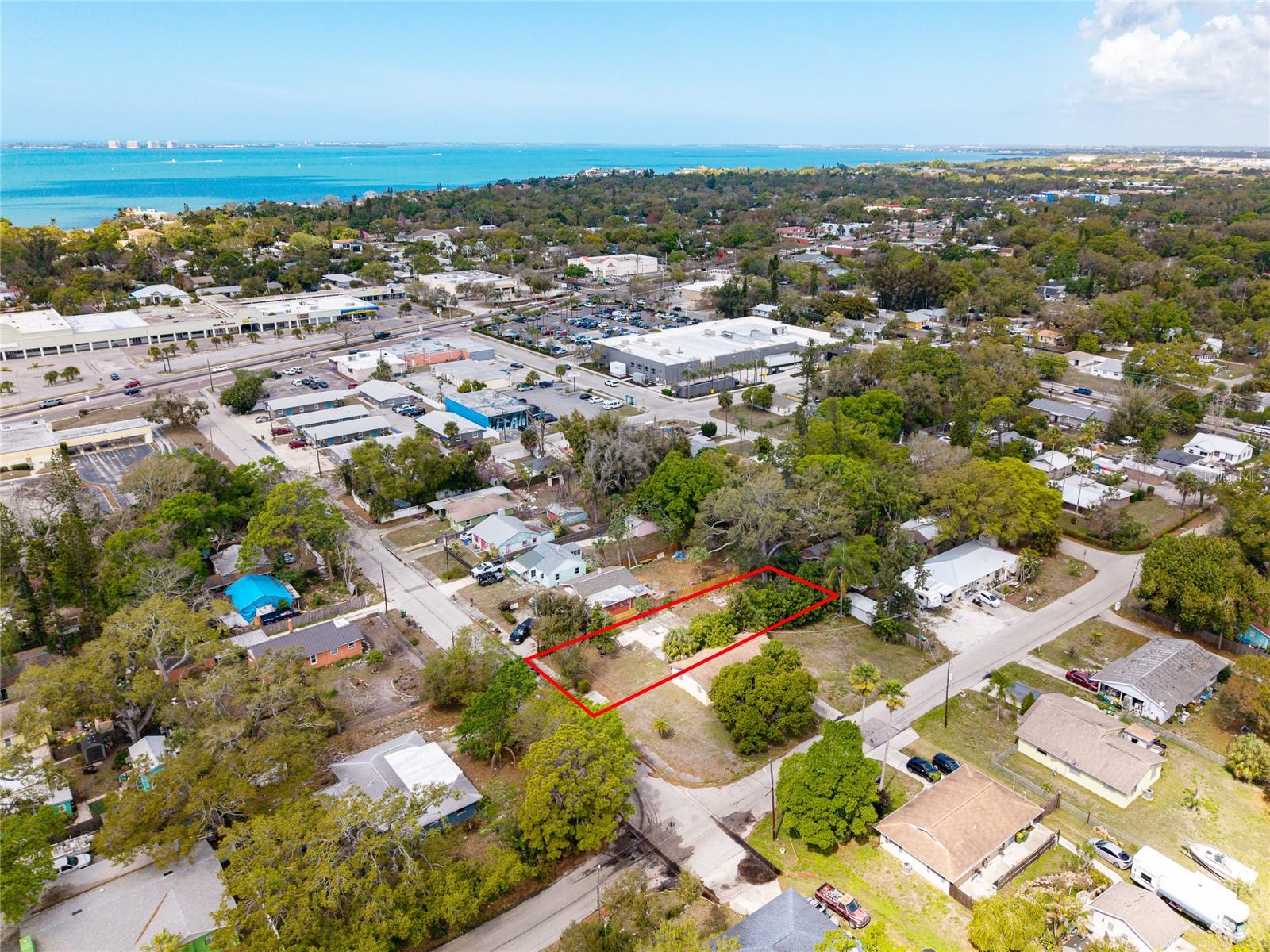 HIGHLAND PINES - Land