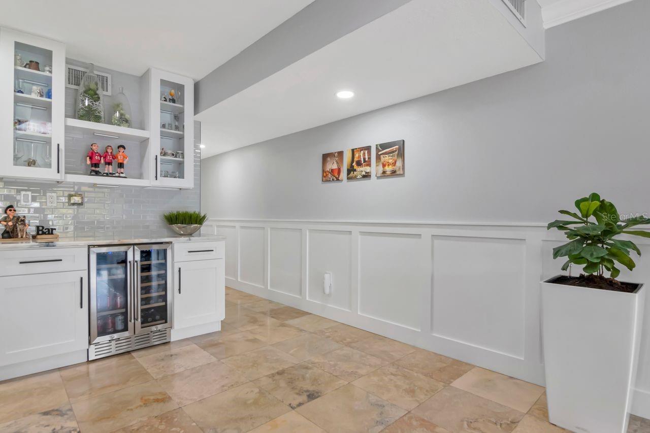 THE MARINA CLUB OF TAMPA A CON - Residential