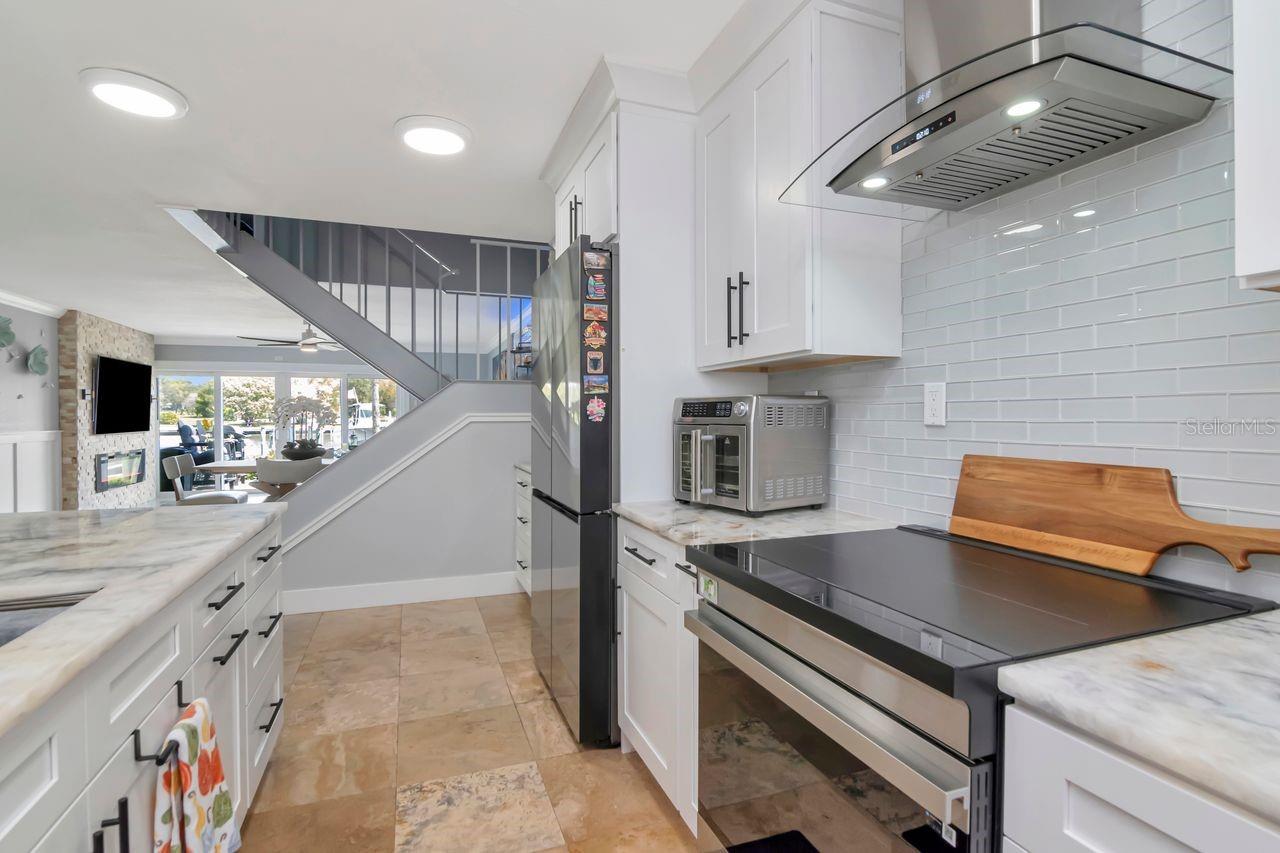 THE MARINA CLUB OF TAMPA A CON - Residential