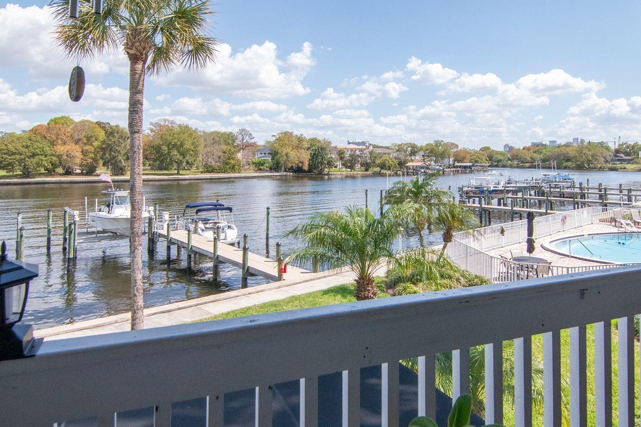 THE MARINA CLUB OF TAMPA A CON - Residential