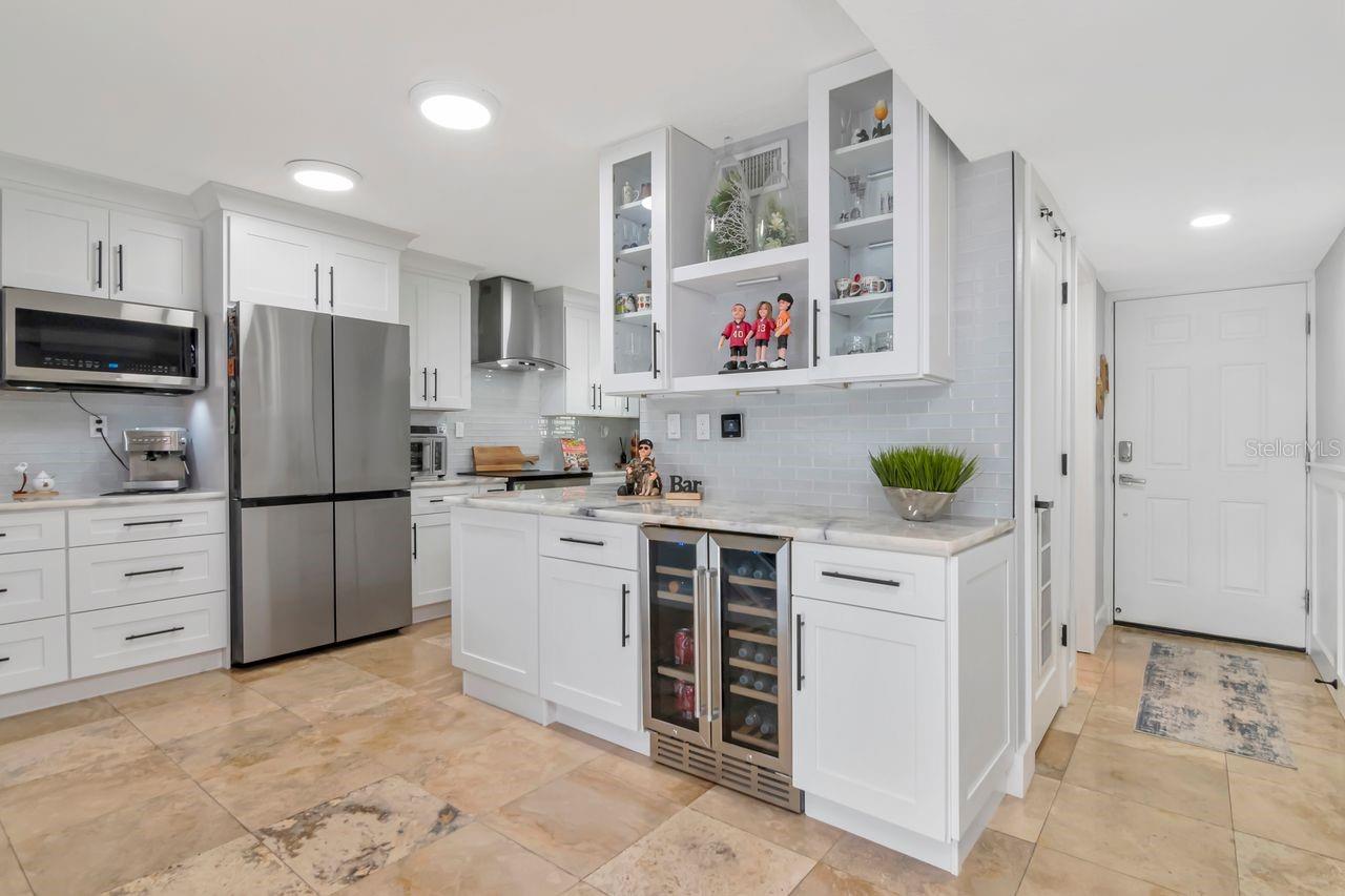 THE MARINA CLUB OF TAMPA A CON - Residential