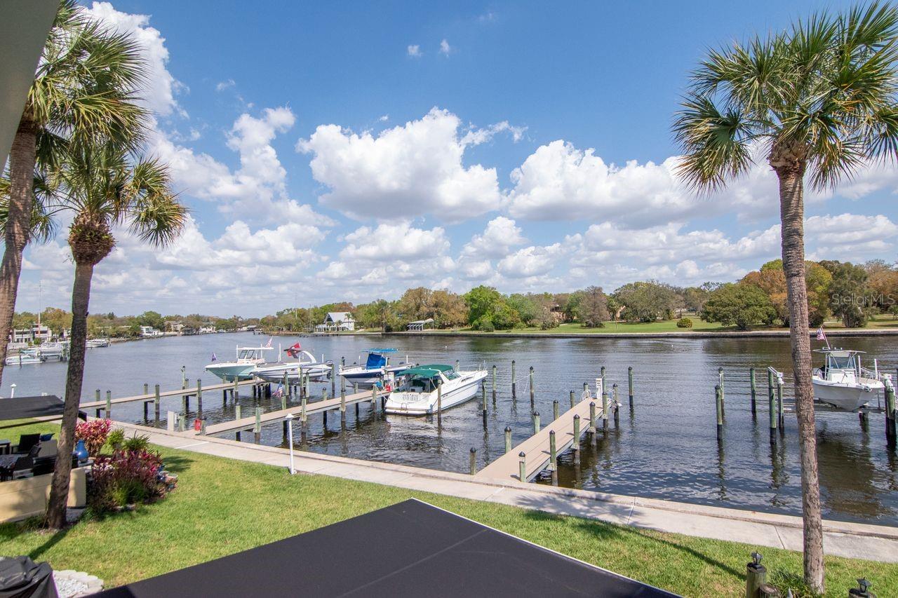 THE MARINA CLUB OF TAMPA A CON - Residential