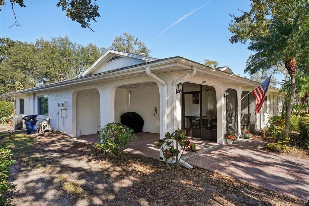 Photo of 2003 Halidom Way, Sun City Center, FL 33573 (MLS # TB8465473)