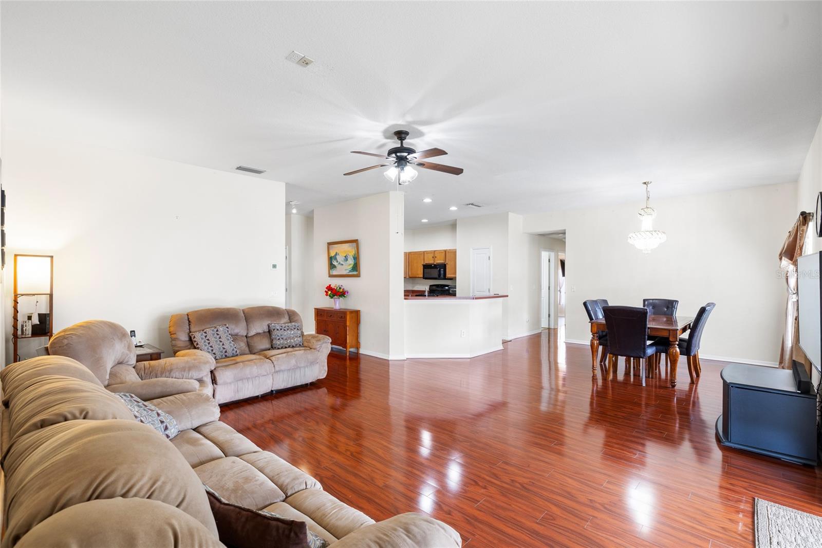 BUCKHORN GROVES PH 1 - Residential