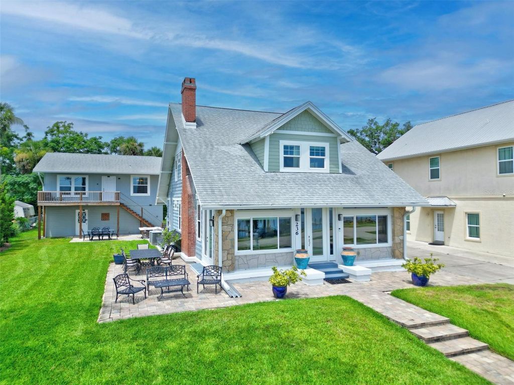 Photo of 236 S Beach Street, Ormond Beach, FL 32174 (MLS # FC311294)