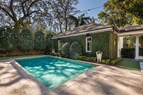 A home in WINTER PARK