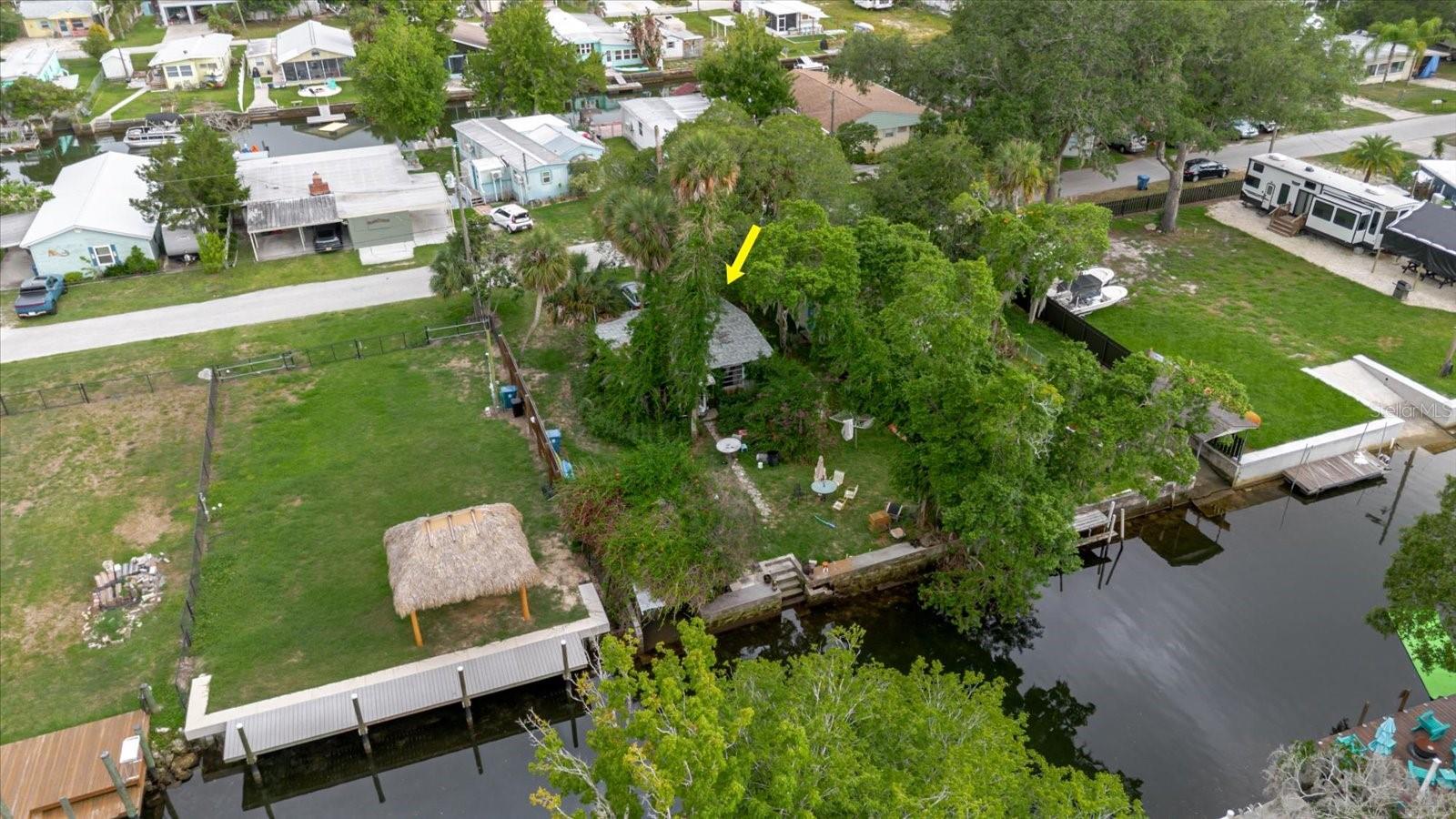 5323 CIRCLE DRIVE