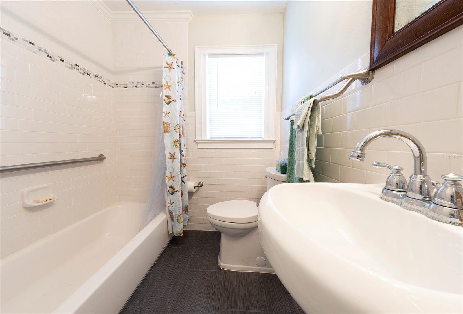 Riverside Park - Residential