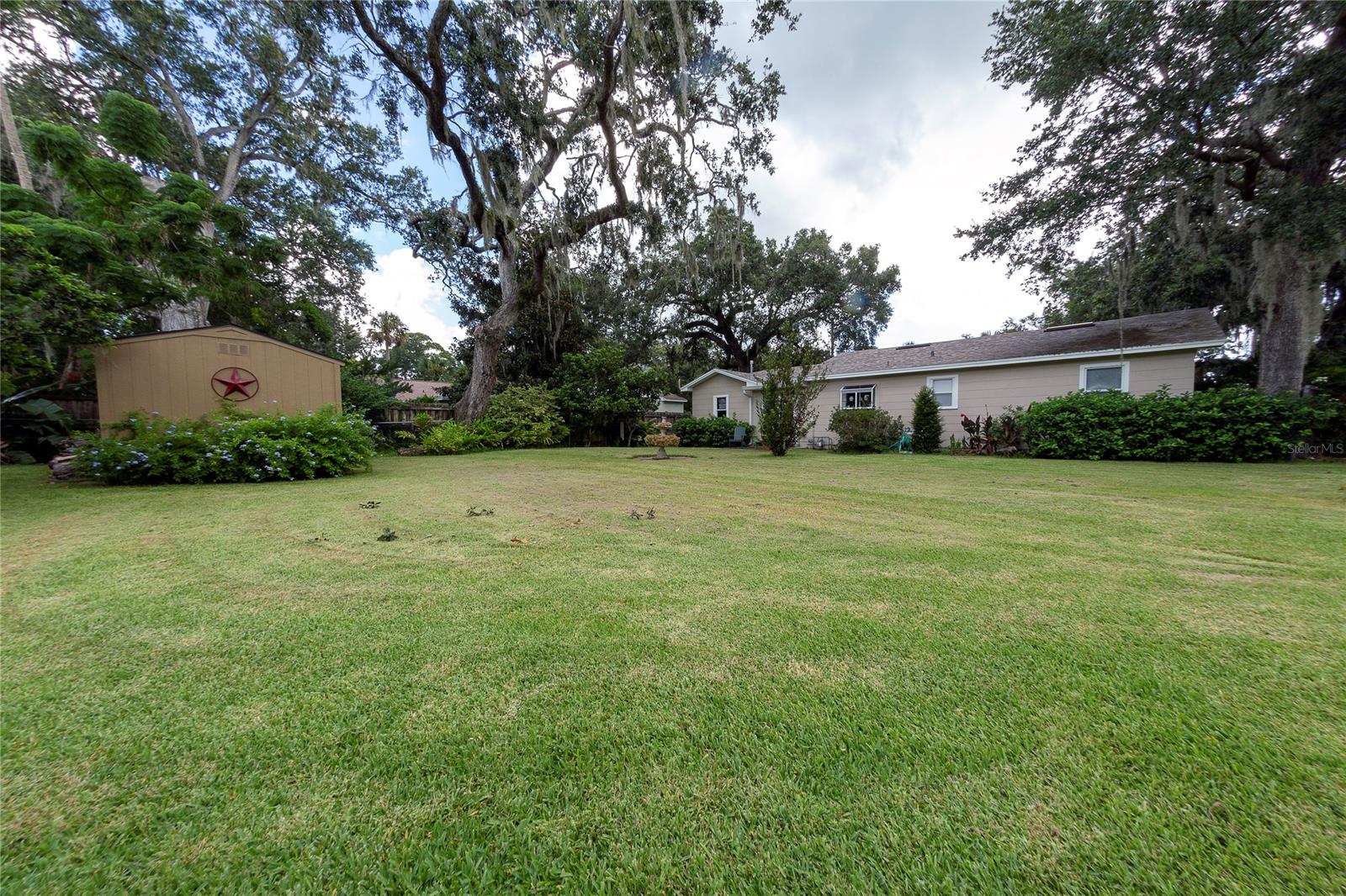 Riverside Park - Residential