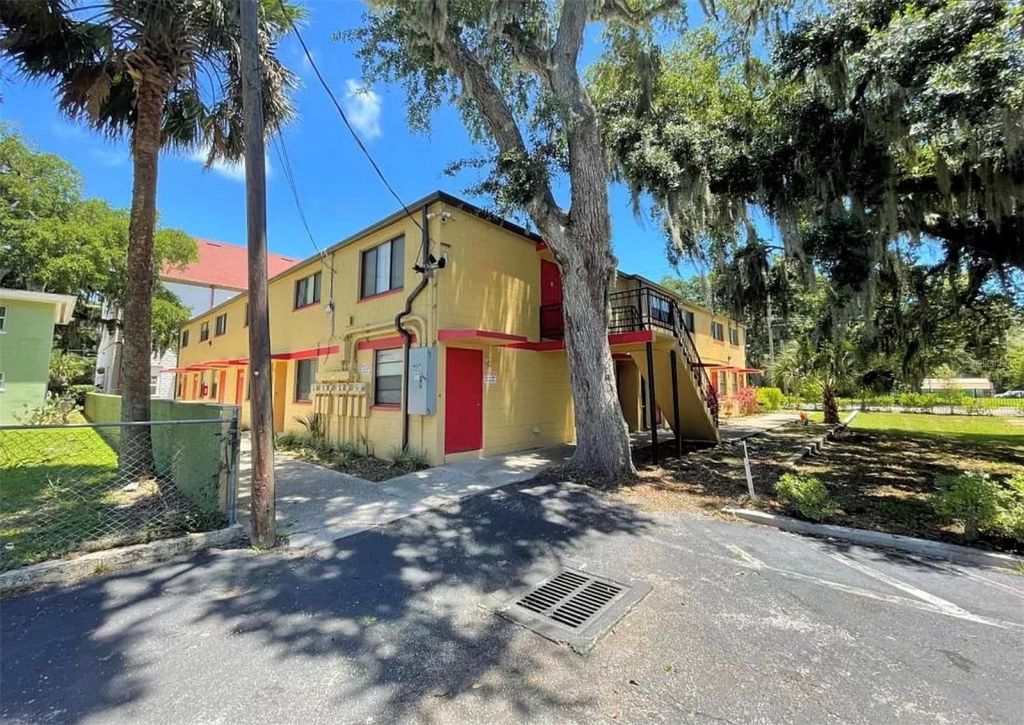 Photo of 706 N Martin Luther King Boulevard #A5, Daytona Beach, FL 32114 (MLS # TB8469038)