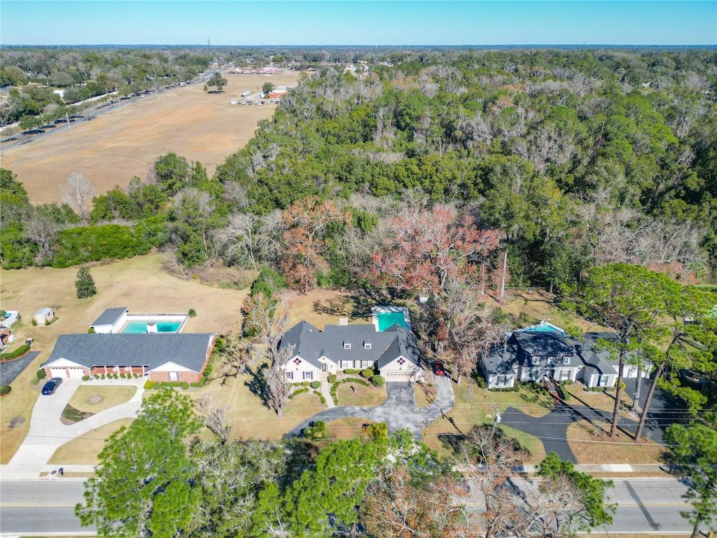 Photo of 2627 SE 14th Street, Ocala, FL 34471 (MLS # OM717662)