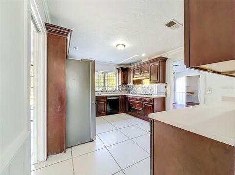 Tiny photo for 2627 SE 14th Street, Ocala, FL 34471 (MLS # OM717662)