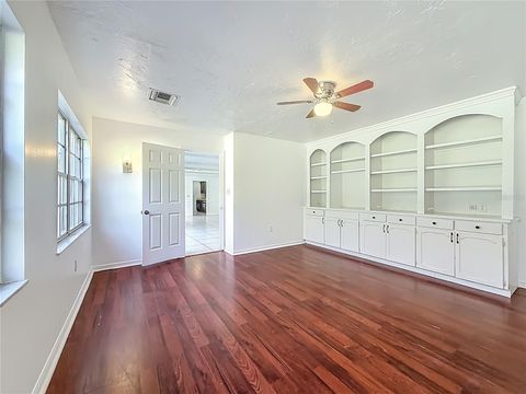 Tiny photo for 2627 SE 14th Street, Ocala, FL 34471 (MLS # OM717662)