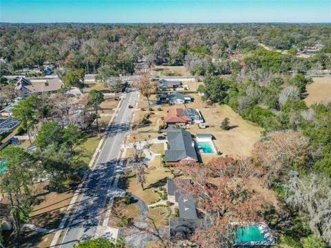 Tiny photo for 2627 SE 14th Street, Ocala, FL 34471 (MLS # OM717662)