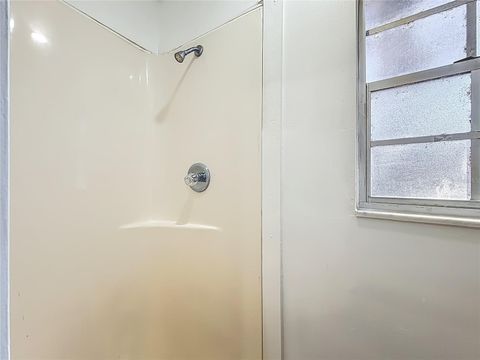 Tiny photo for 2627 SE 14th Street, Ocala, FL 34471 (MLS # OM717662)