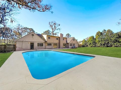 Tiny photo for 2627 SE 14th Street, Ocala, FL 34471 (MLS # OM717662)