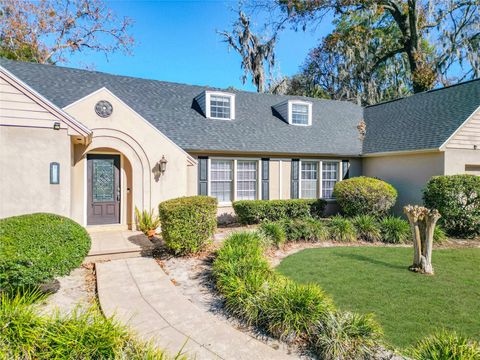 Tiny photo for 2627 SE 14th Street, Ocala, FL 34471 (MLS # OM717662)