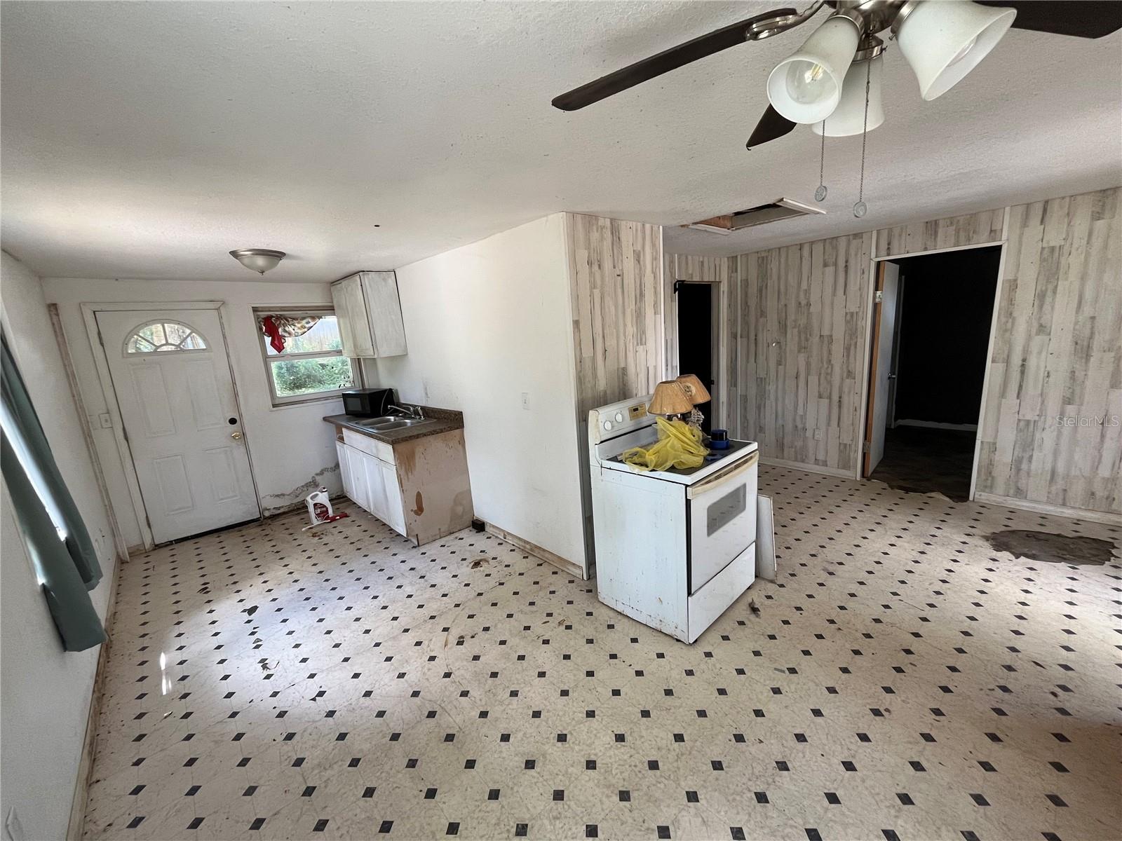 KNIGHTS ADD - Residential