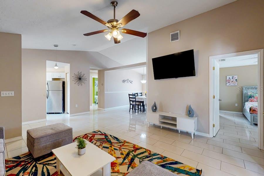 CORDOVA LAKES PH VI - Residential Lease