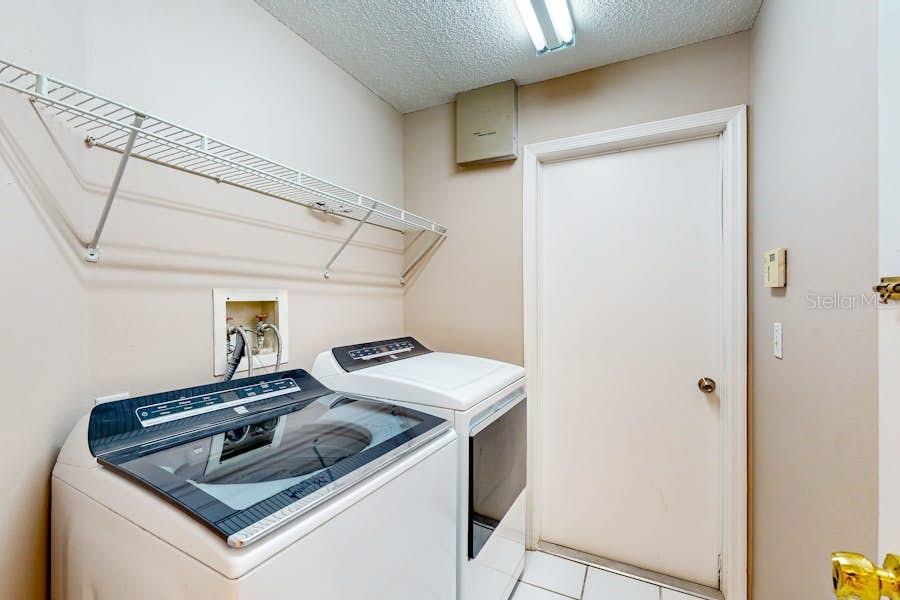 CORDOVA LAKES PH VI - Residential Lease