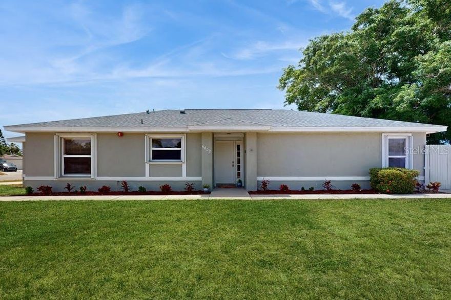 Enjoy comfortable living in this charming, pet friendly half duplex, beautifully furnished and ready for immediate occupancy. Lovely home featuring 3 bedrooms and 2 baths with a private fenced backyard. Washer/Dryer included. Long-term rental, first, last and security deposit, background and credit check needed. Immediate occupancy option. 12 month rental
