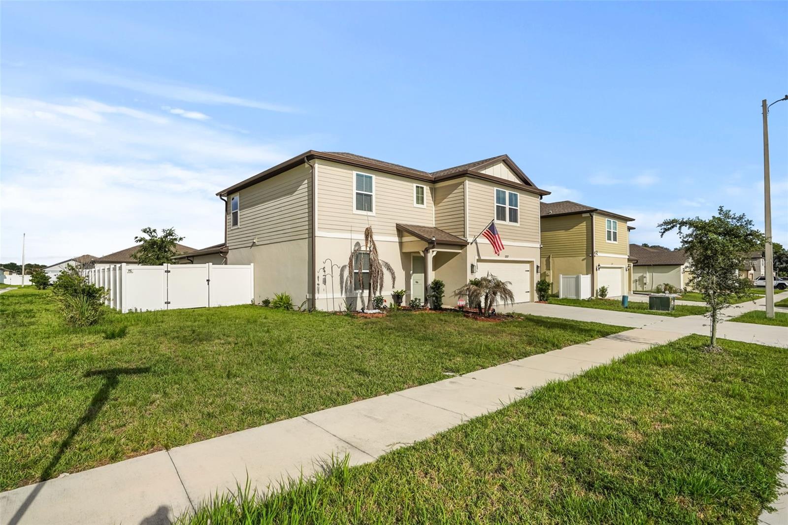 1217 MICHELANGELO LANE