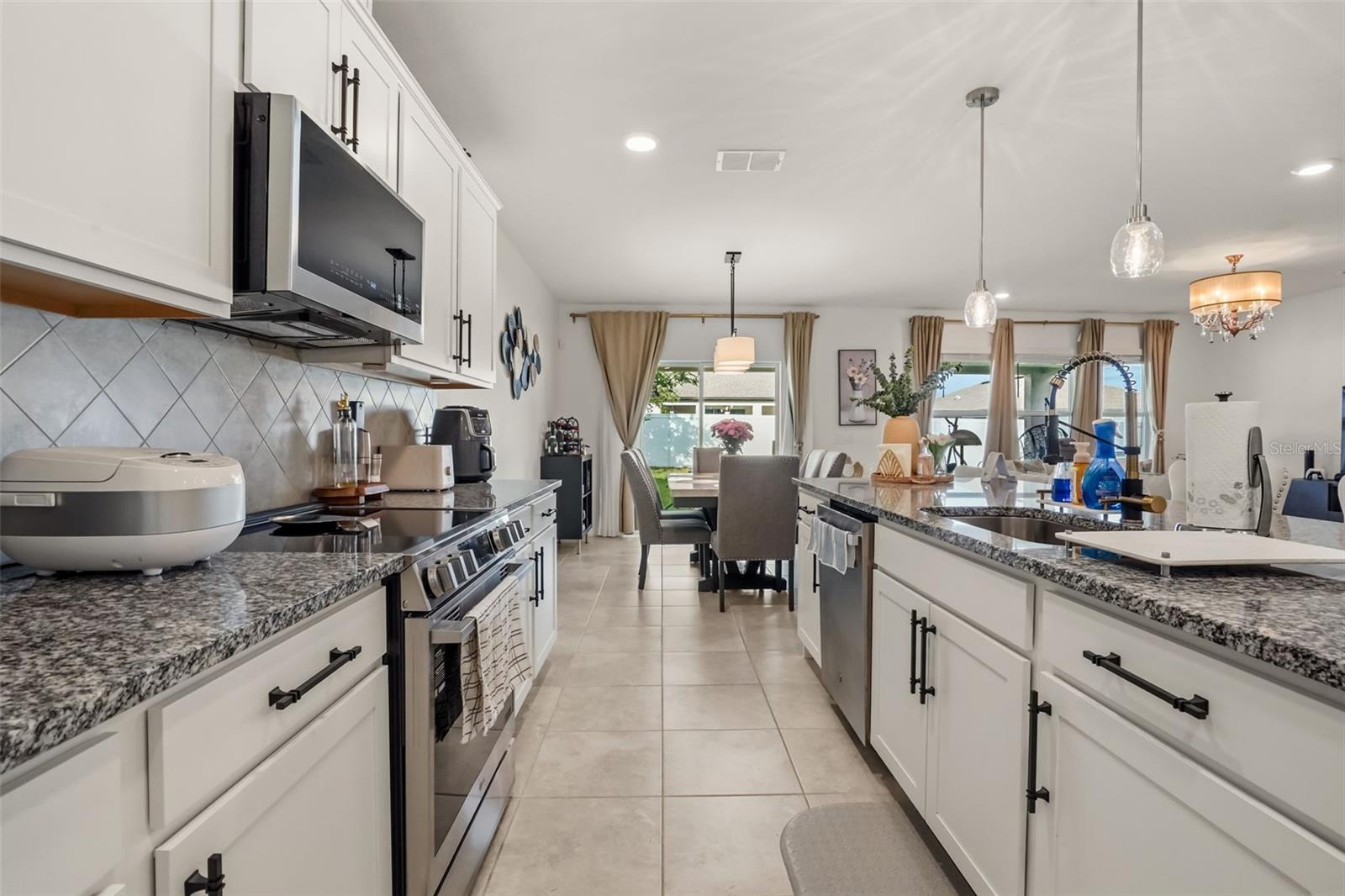 1217 MICHELANGELO LANE
