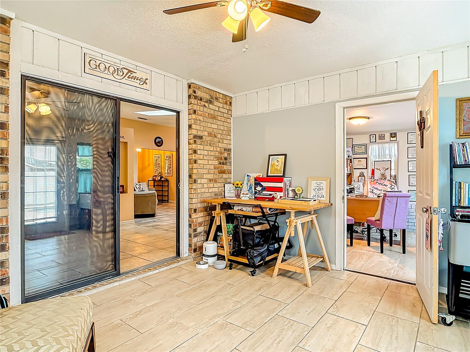 DELTONA LAKES UNIT 07 - Residential