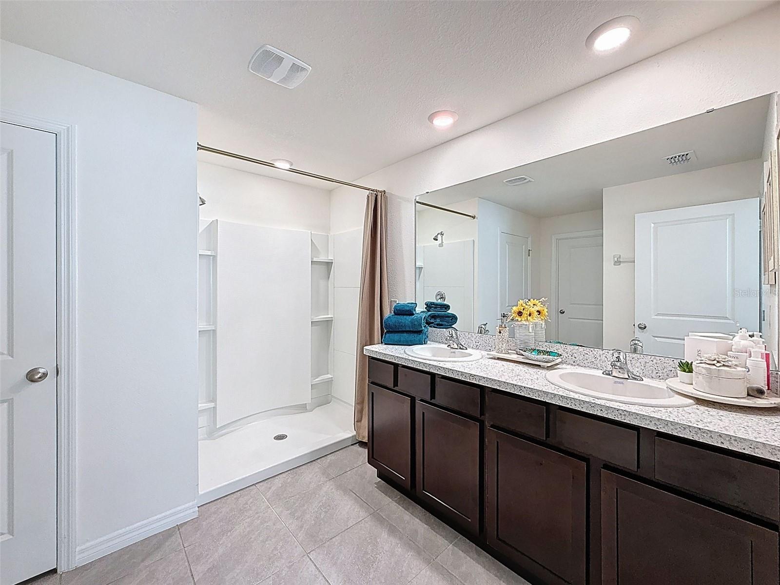 AUTUMN GLEN PH 1 - Residential