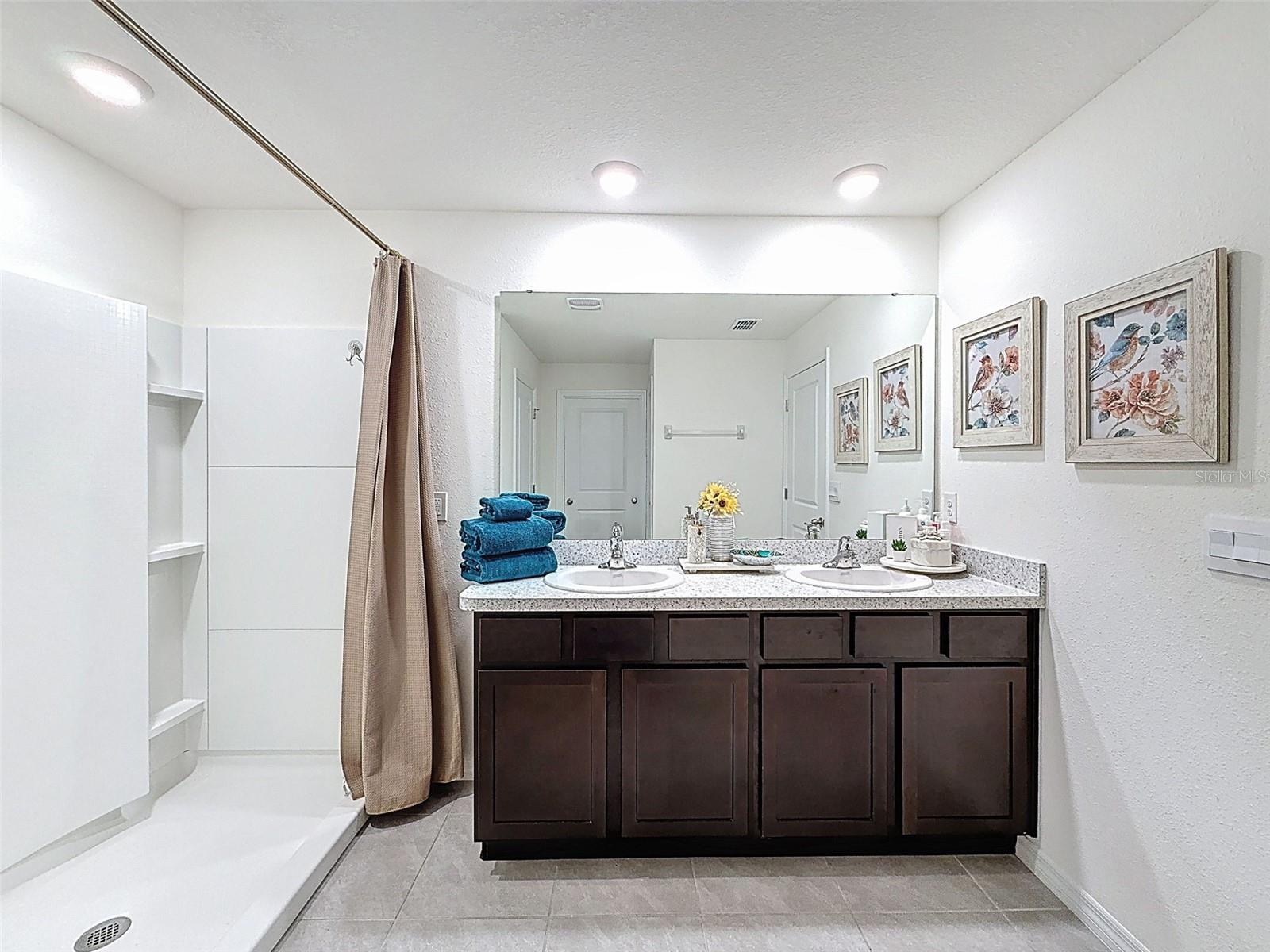 AUTUMN GLEN PH 1 - Residential