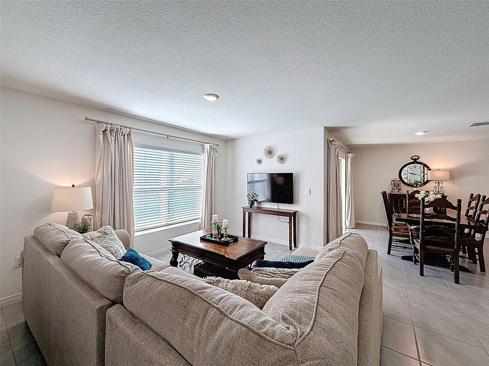 AUTUMN GLEN PH 1 - Residential