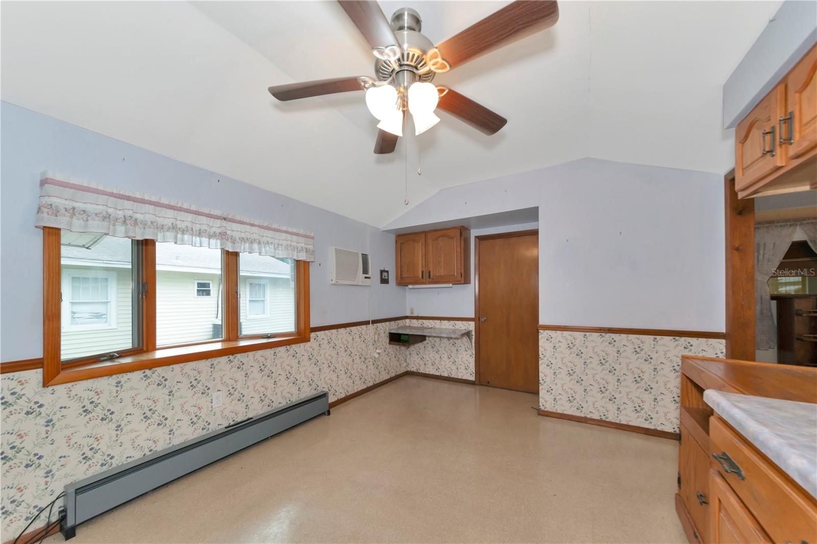 ROSEDALE - Residential